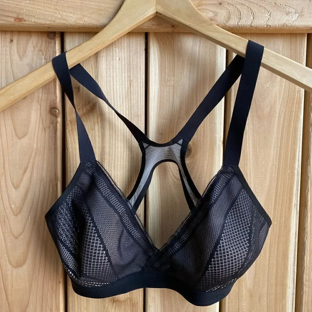Lululemon Black Adjustable/Non Padded Bra